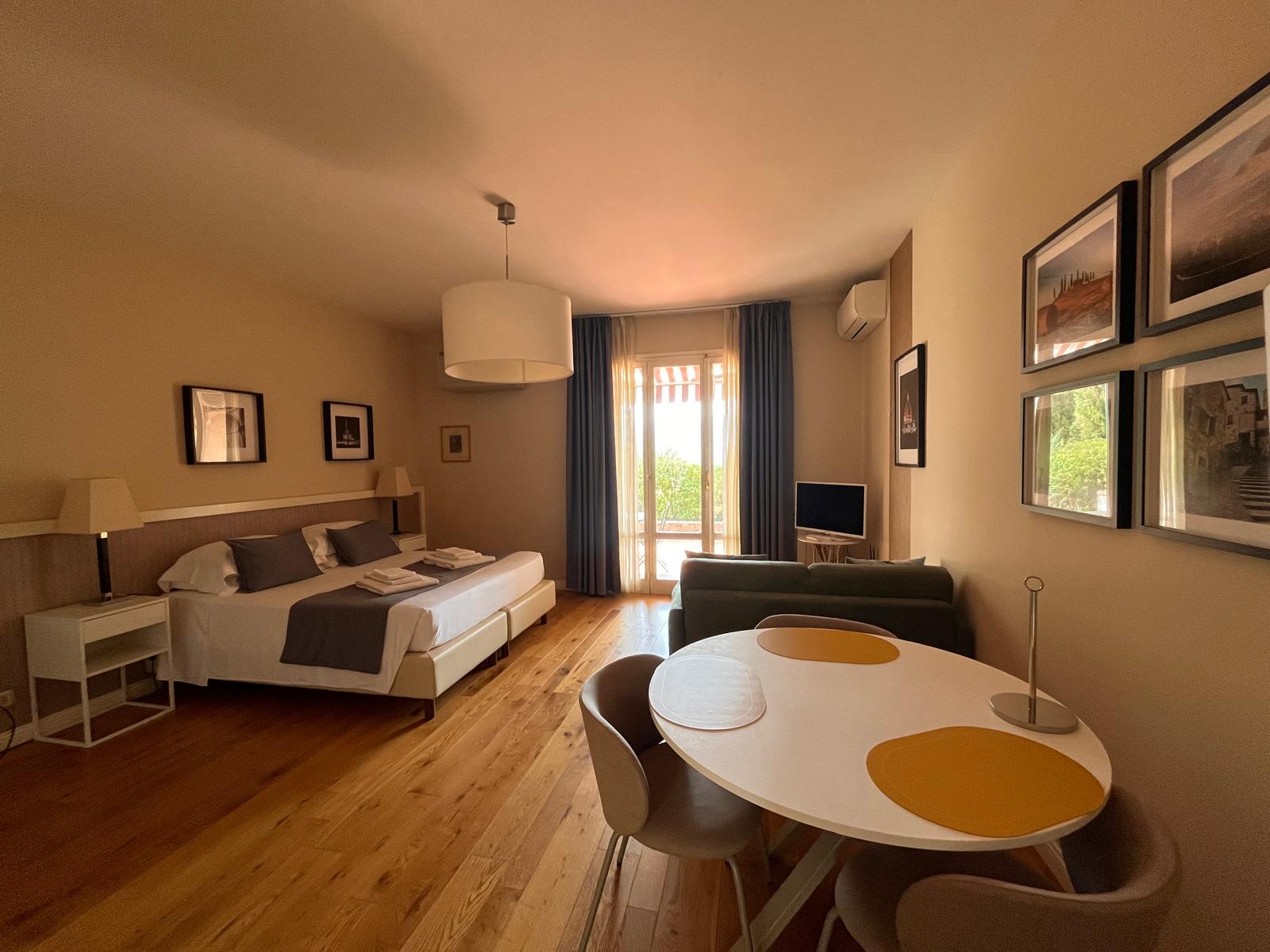 Salone junior Suite poggio del golf